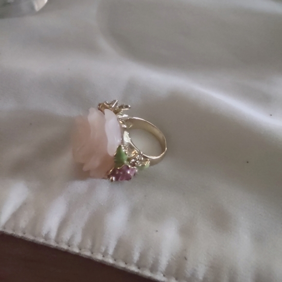 Ring - Picture 4 of 7
